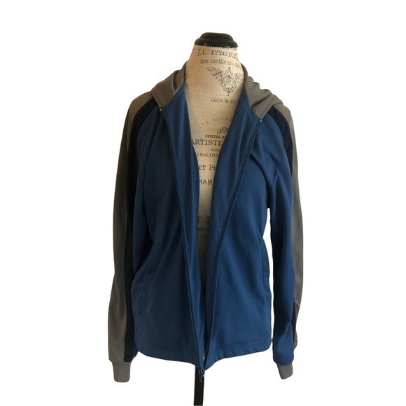 Blue Champion Jacket - Picture 2 of 7